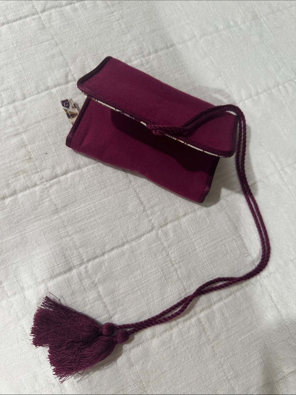 Floral Printed Jewelry Case in Purple and Cream - Picture 3 of 4